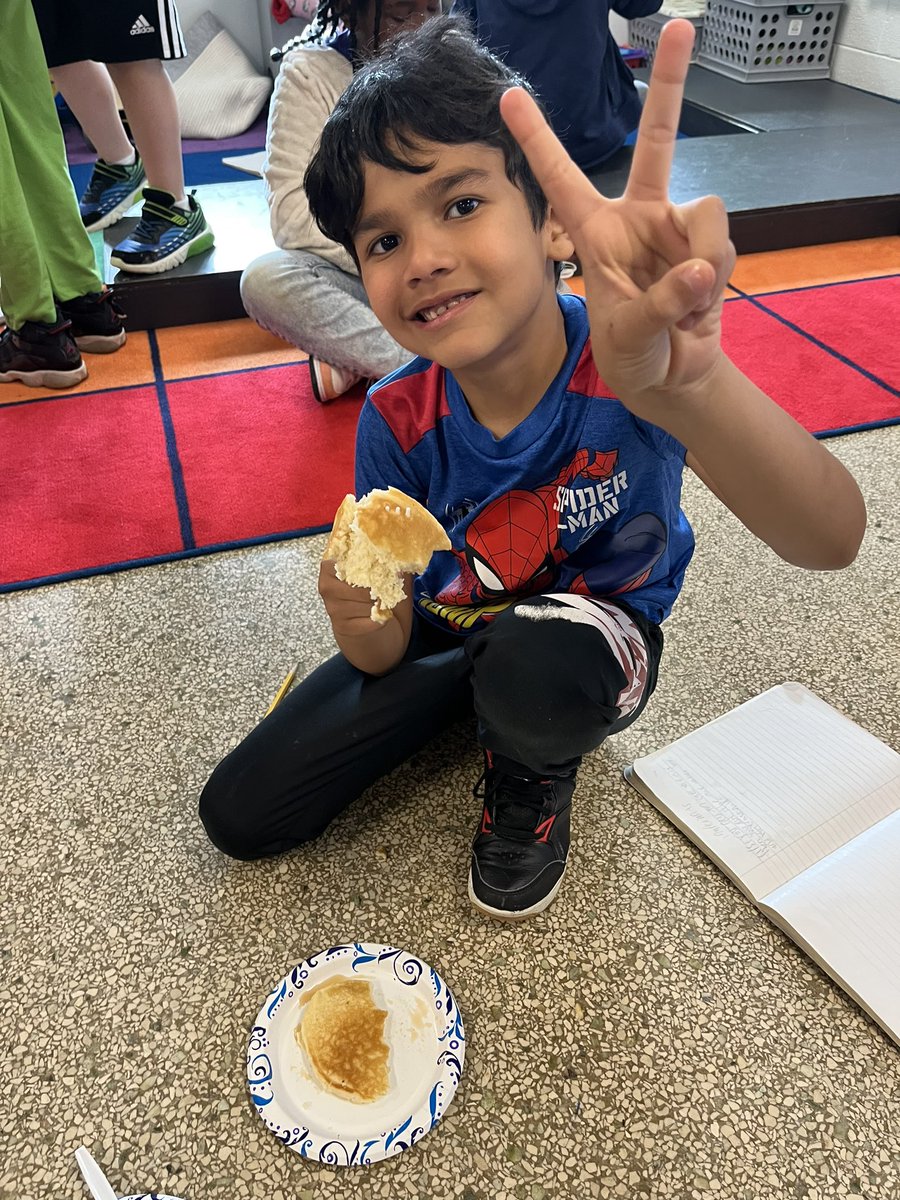 2ndGradeChronicles tweet media