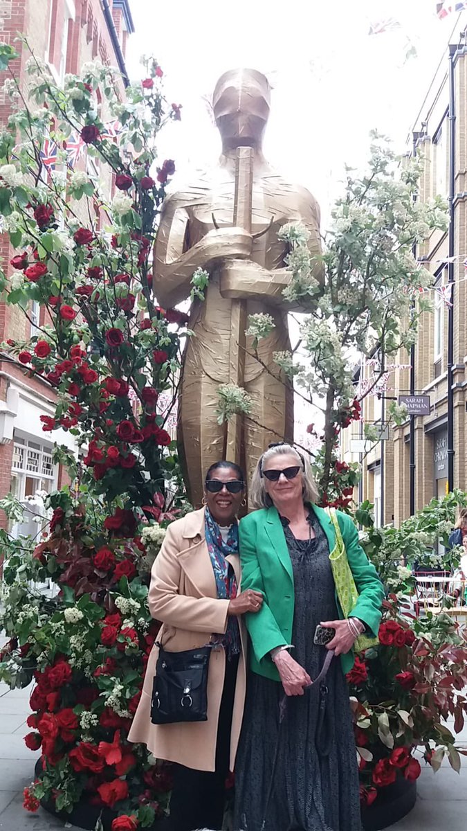 #Chelseafringe <a href="/ChelseaFringe/">Chelsea Fringe</a> 
Gardening grandmas day of inspiration 🌺