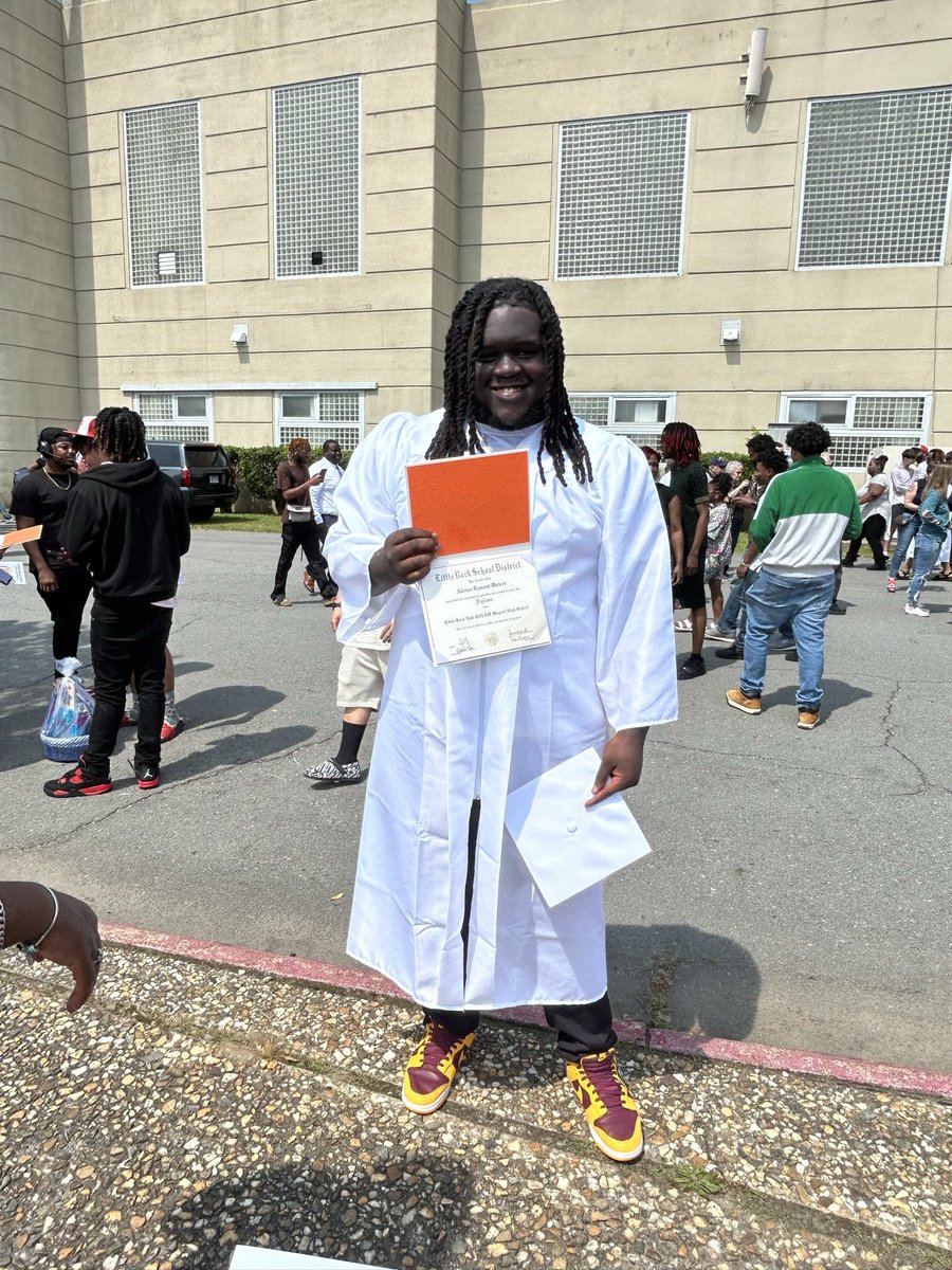ADRIAN WATERS JR. # 73 Hall High tweet media