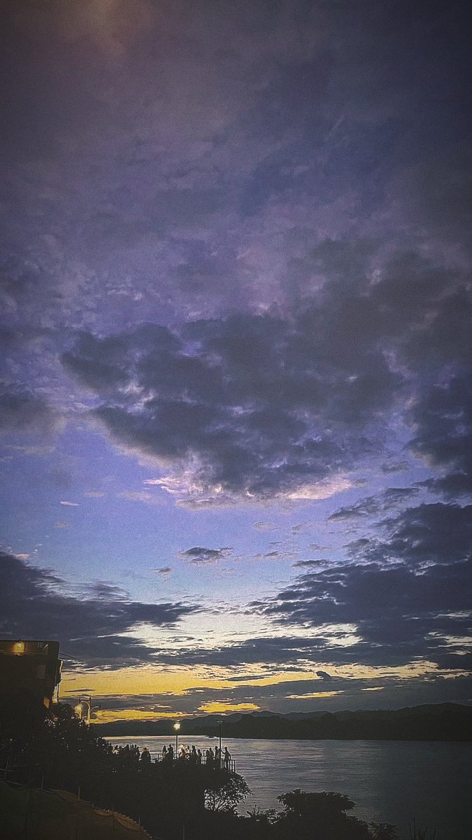 - (@champagne080) on Twitter photo 