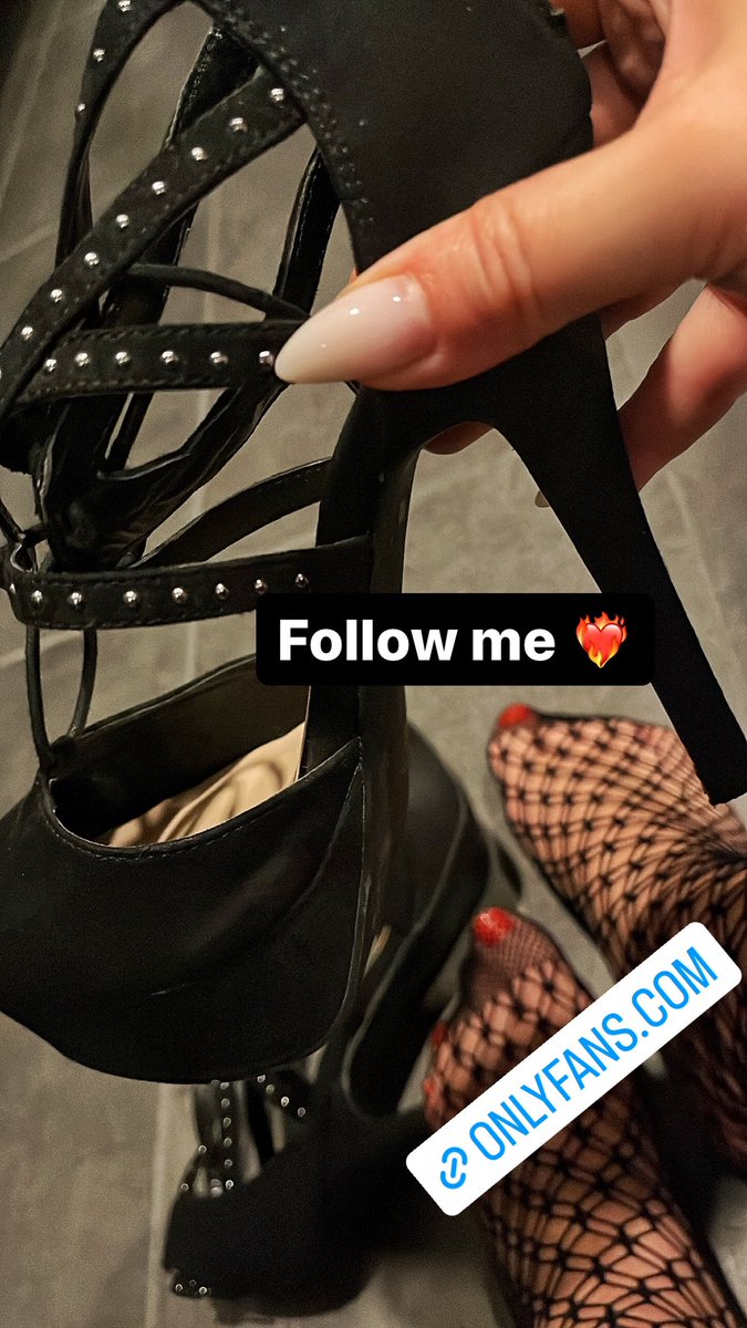 SecretsFeet's tweet photo. Follow me on Onlyfans ❤️‍🔥#feetcontent #feet_pic #feet_lover #feetfethish #feet_lover #sexyfeet #feetmodel #onlyfans #onlyfansgirl #followme #highheels https://t.co/Dipv7s3qOA