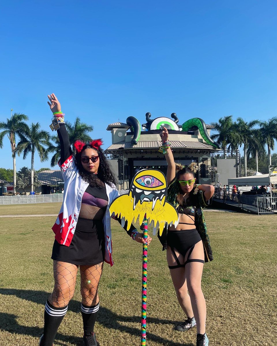 Nikster_Hipster's tweet image. Sumn like dis #CyclopsArmy