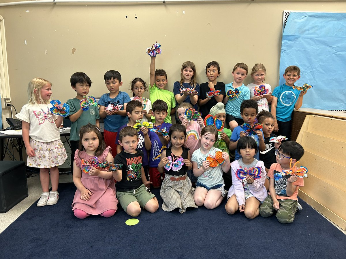 Our fun butterfly craft today 🦋 <a href="/Creeksidetweet/">Creekside ECS</a> #NeedtoSucceedCECS