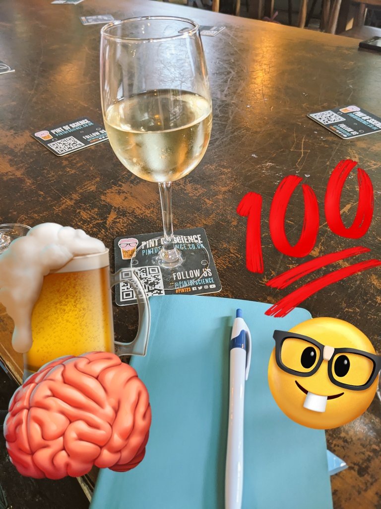 izzybandurek's tweet photo. Hungry? It's just in your head!
@pintofscience #pint23 event in London tonight with @SciSuchita & Rachel Wilson chatting fetal development, the placenta, immunity, neuroscience, obesity, appetite... #StandardTuesday
And always a delight💖 to see @EmP_Nutrition @ENLP_Lead https://t.co/SuPd9rdDmo