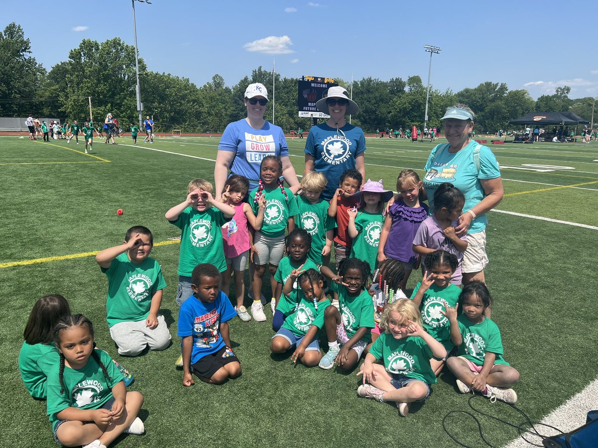 It was a hot but fun field day ☀️