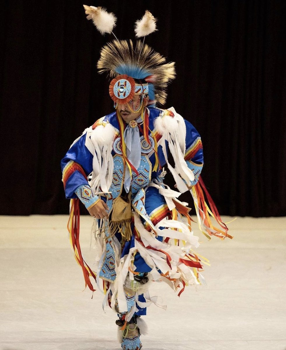 After the sun sets at the Signature Event on June 10, stick around for a harmonica performance, stargazing, dance music, and a story circle. NEW THIS YEAR: Native American Powwow dances.

Get your tickets at tickets.symphonyintheflinthills.org/sop/sitfh-23/.