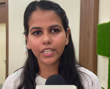 com_newsy's tweet photo. #UPSC में लड़कियों ने मारी बाजी। Top10 में 8 लड़कियों ने लहराया परचम। सिविल सेवा की परीक्षा में पास हुए सभी टॉपर्स के लिए लगा बधाईयों का तांता। #UPSC2023  #UPSCResults #UPSCresult @kishore_ishita1 

https://t.co/kZJ3T7ygpk https://t.co/Ak4DvkaoY2
