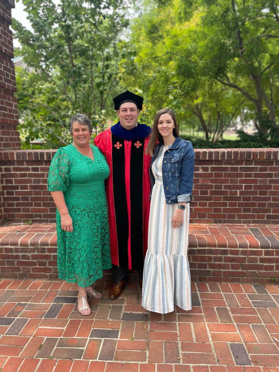 Had a great day celebrating all our hard work on the way to the Ph.D.! Happy commencement @UMD_COMM!
