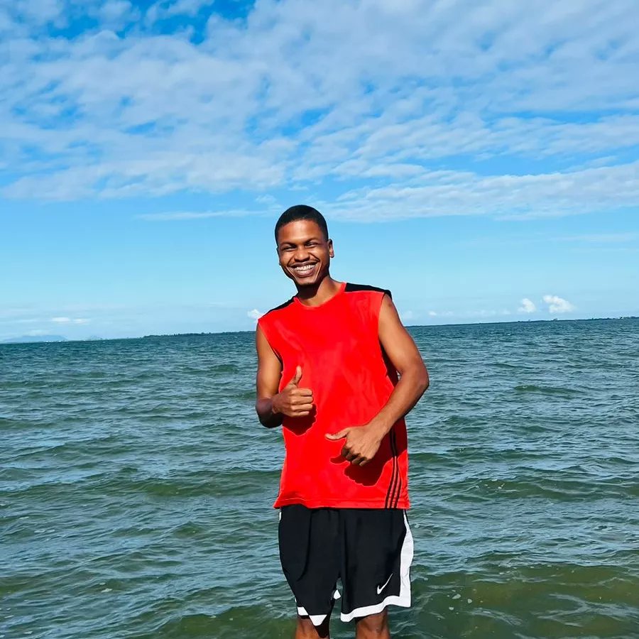 Anchietage's tweet photo. Sucesso é você olhar pra 2 anos atrás e ver o quanto você evoluiu 🚀🏅👆🙏 https://t.co/RrVqNdnWzb