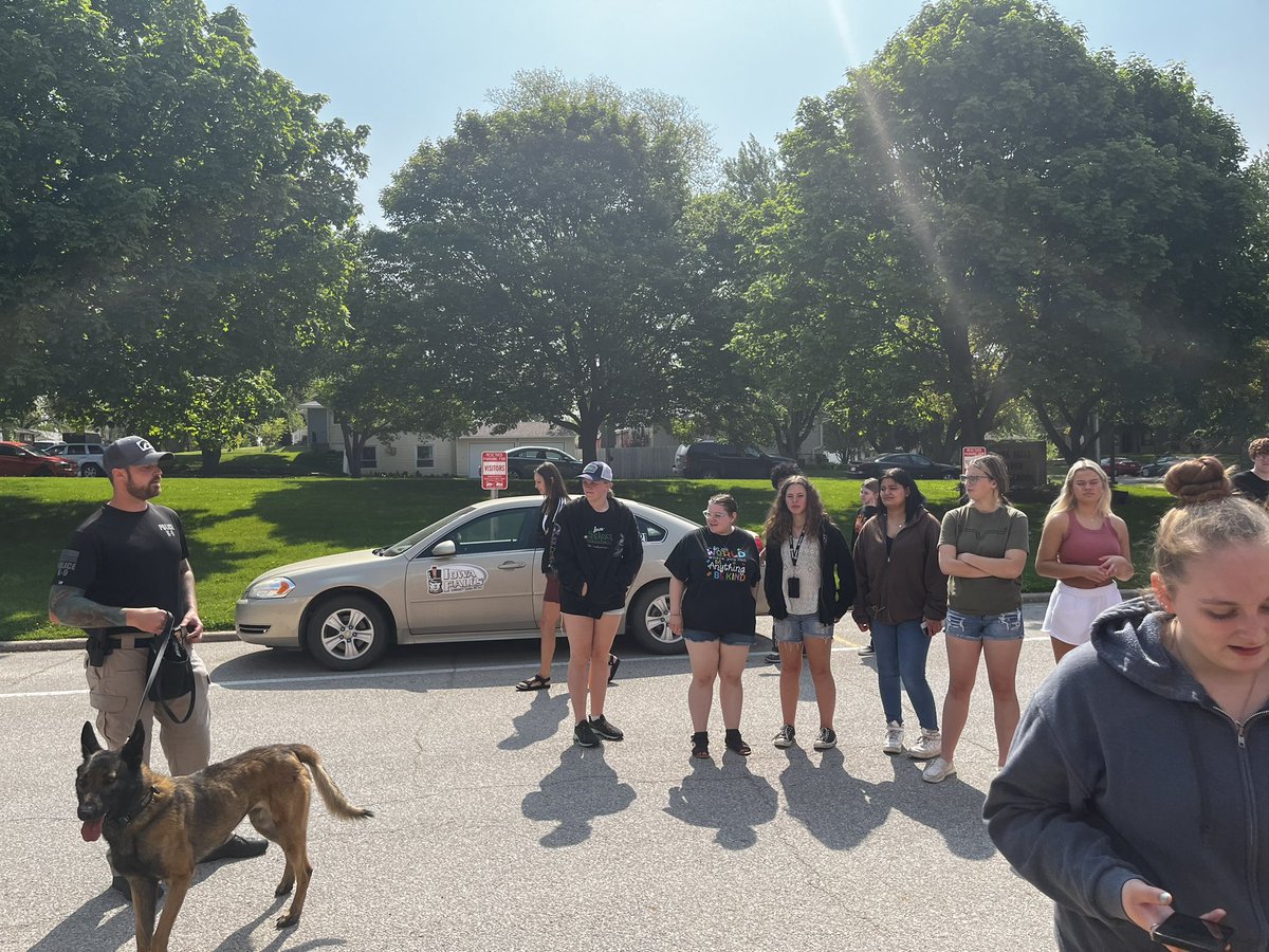 MsLLyman_IFAHS's tweet photo. Thank you officer Monroe and Kaiser. #IFACadetpride https://t.co/gFQHPKzt9E