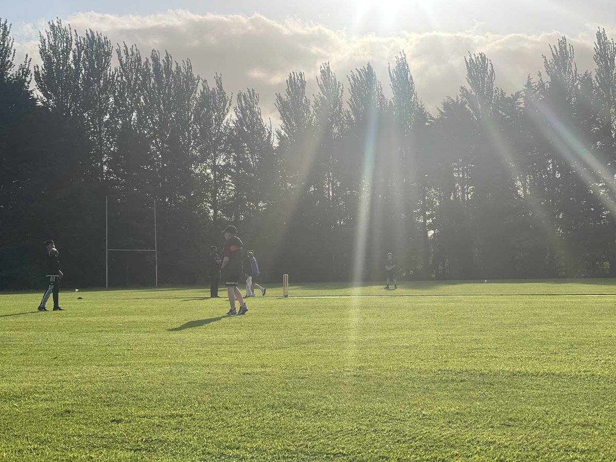 jcbarr24's tweet image. Walked laps around Roughfort playing fields whilst watching @cliftonvillecc juniors play against muckamore.  Lovely evening for #movemoremay @JacquiArmstro10 #nhsct