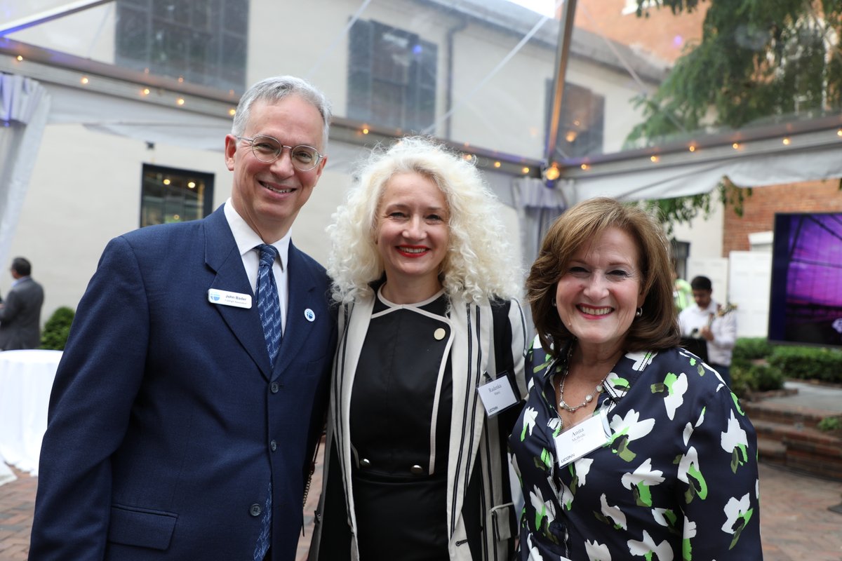 UConn Alumni tweet media