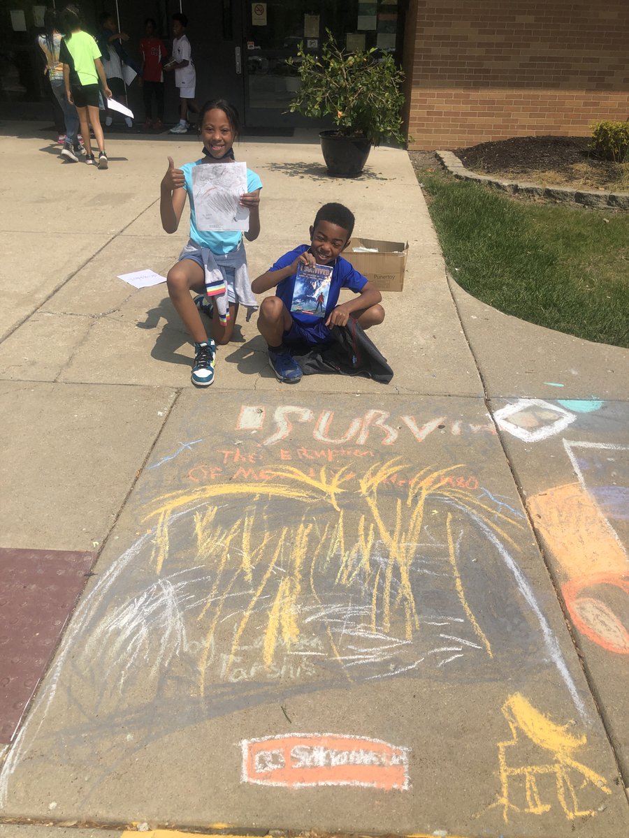 Mrs. Ciesielski tweet media