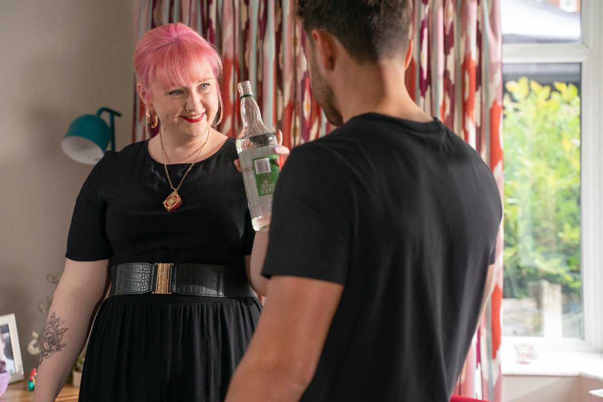 Waterloo Road Extra tweet media