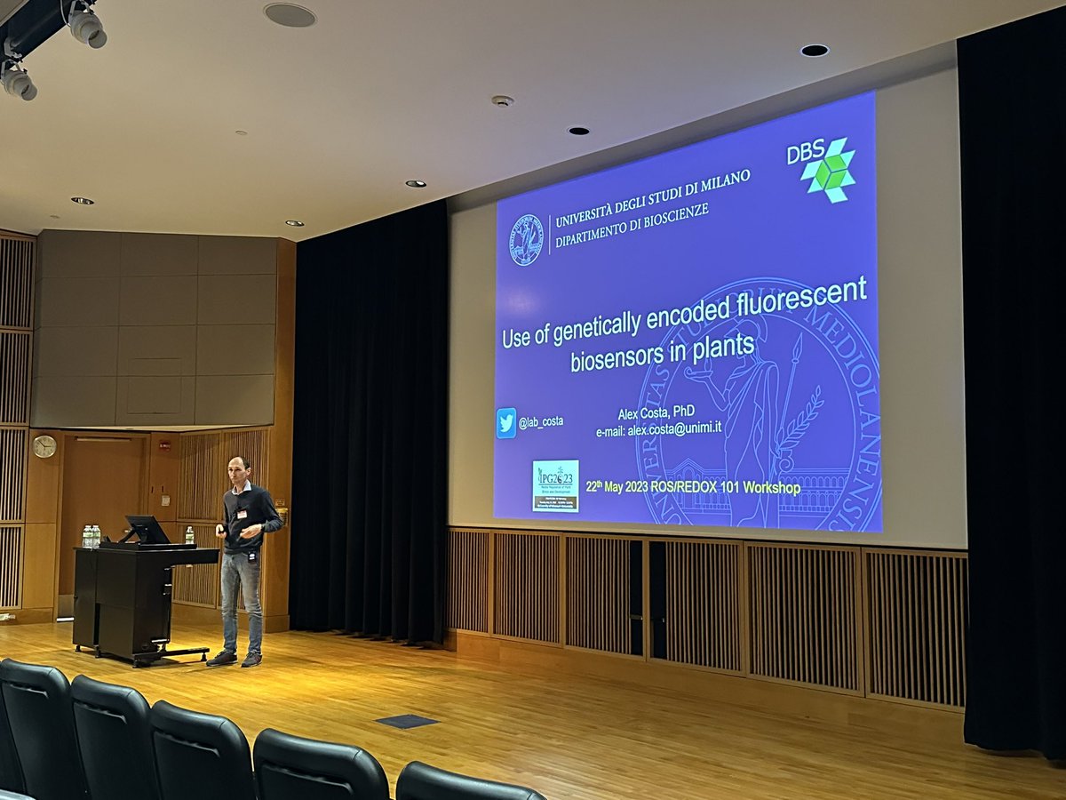 IPGMissouri (@ipgmissouri) on Twitter photo Secondary messengers like ROS and Ca2+ mediate plant responses. <a href="/lab_costa/">Alex Costa</a> describes how we can study these in vivo/in planta using fluorescent proteins #IPG2023 Secondary messengers like ROS and Ca2+ mediate plant responses. <a href="/lab_costa/">Alex Costa</a> describes how we can study these in vivo/in planta using fluorescent proteins #IPG2023