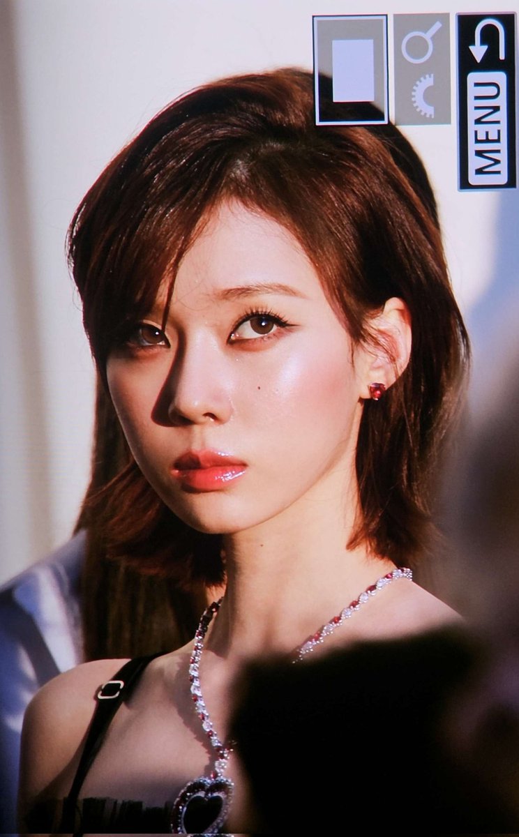 WinterRabbit01's tweet photo. 230523 프리뷰

#aespa #æspa #에스파 
#WINTER #윈터 https://t.co/GOkck25gxV