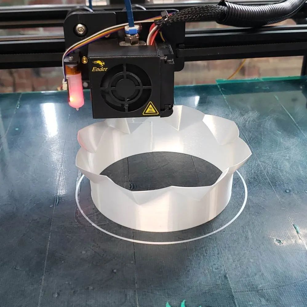 lightning_lace's tweet photo. Created a first test for the #Zonai style lamp I designed and I'm PUMPED! This was my first time trying vase mode in Cura and I'm pleased even with this (failed) trial. Will try again soon! 🥳

Are you working on any cosplay and which #TOTK character … https://t.co/IXVr8bVvk0 https://t.co/j6A2yOb003