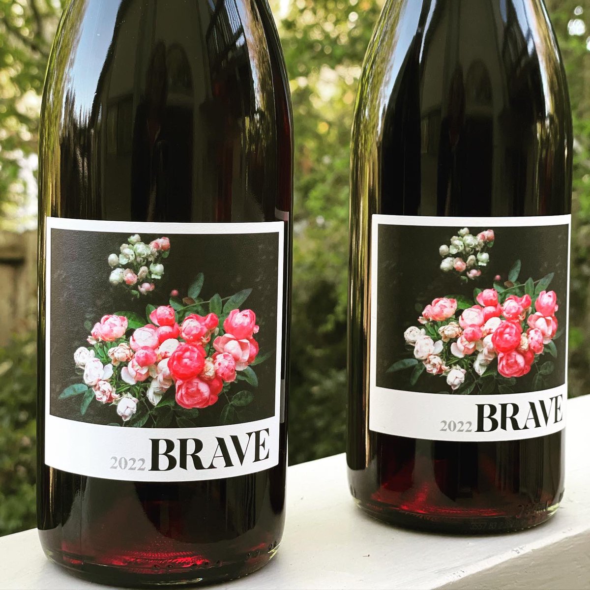 Have you tried our BRAVE #Carbonic #Zinfandel 🍇 Going going … it’s a legit summer party chilled red #wine 🍇 #smithstorywines #sonomawine 100 cases made