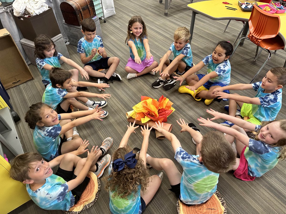 stignatiusid's tweet photo. So much fun at school this week! 
Kindergarten Camp Learn-a-lot! https://t.co/B58XKTnYck