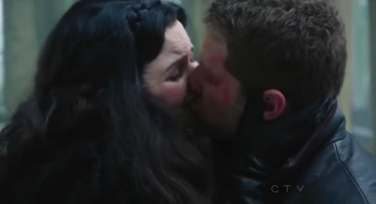 They're the definition of the love.💘 Fall in love with Snowing is easy. They're an heart.❤️ #OnceUponATime #Snowing #GinniferGoodwin #JoshDallas #PrinceCharming #SnowWhite