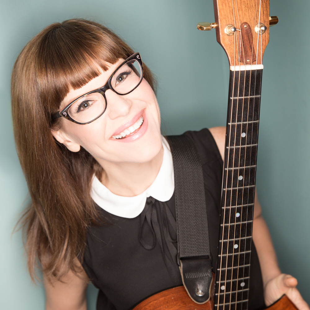 SantaClaritaPAC's tweet image. Grammy Award winning singer/songwriter @LisaLoeb is coming to #SantaClarita next weekend on June 3rd! 

Don’t miss your chance to see her live. Tickets are available here: bit.ly/LisaLoebSCV

#concert #SantaClaritaValley #music