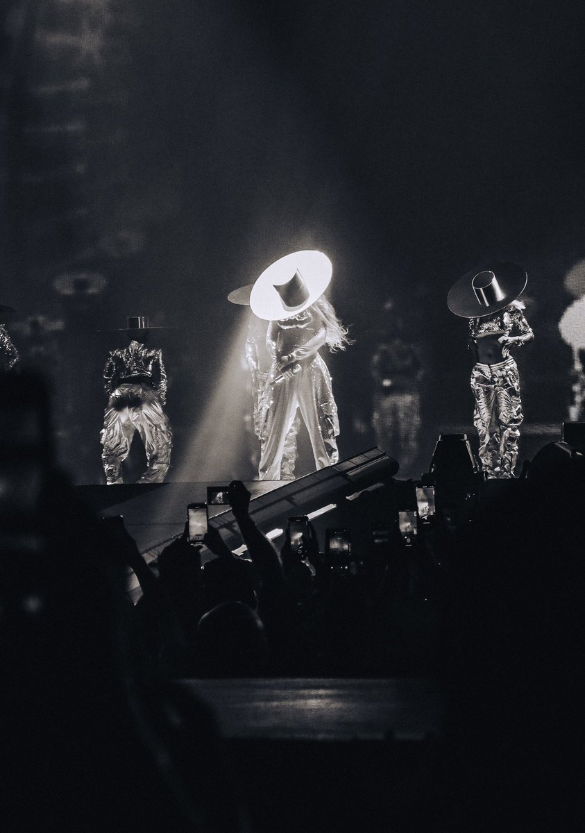 A few of my favourite <a href="/Beyonce/">BEYONCÉ</a> images I took last week when I went to the Club Renaissance Tour in Cardiff 

#Beyonce #BeyonceRenaissanceTour
