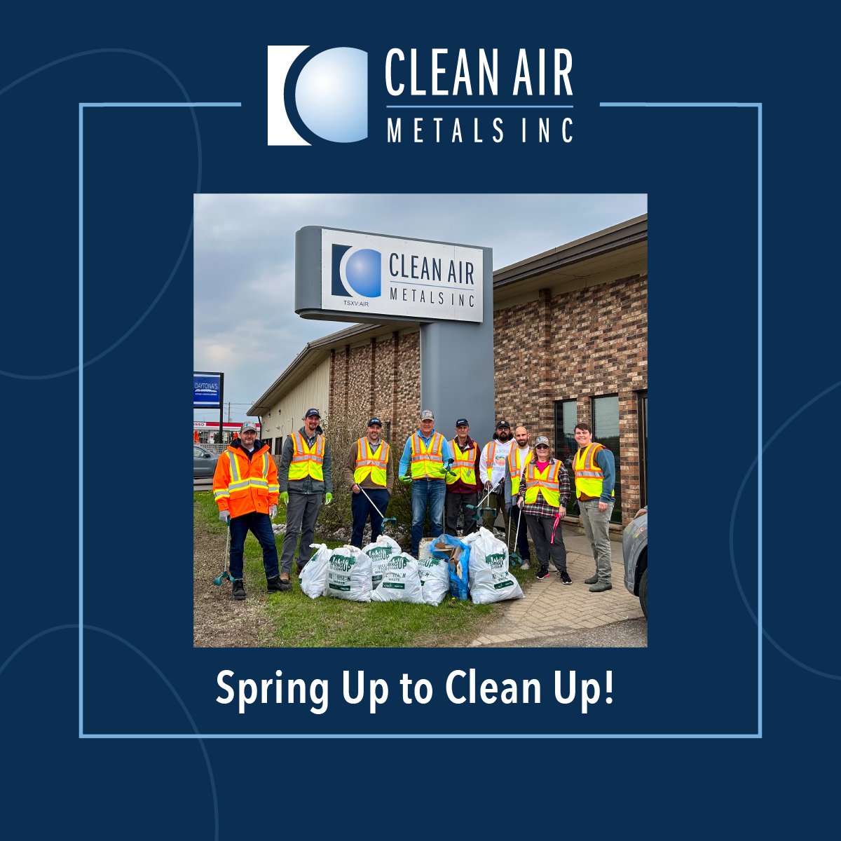 cleanairmetals's tweet photo. Today the Clean Air Metals crew was excited to participate in the 27th annual Spring Up to Clean Up campaign run by @ecosuperior .
We were able to collect several bags of trash and recycling from the neighborhood around our office on Alloy Drive!
#SpringUpTbay #Springcleaning https://t.co/F0v0ET992W