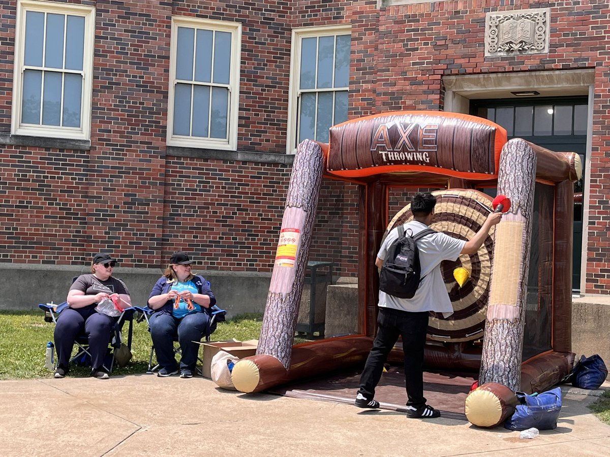 Wyandotte High School tweet media