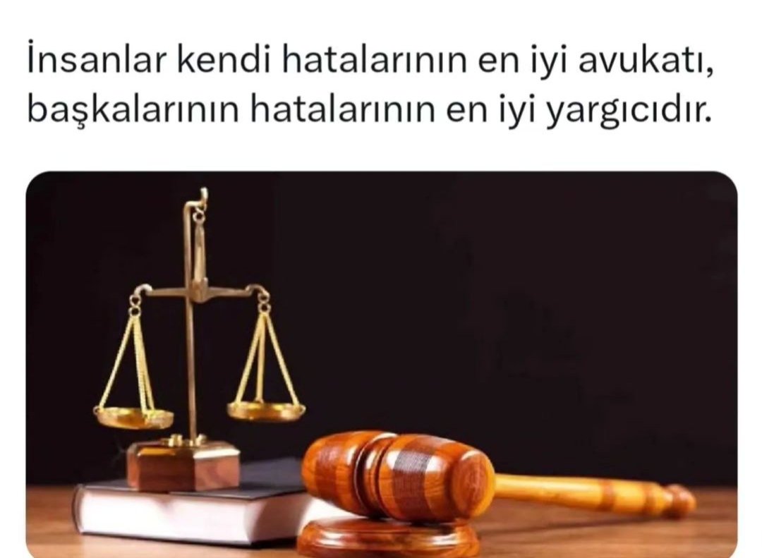 Aslan in dediği gibi ,ya #Aile olacağız ya parcalanacagiz  siyasetcilerin  #Aile yapısına dinamit koyan yasal düzenlemelere karşı kör ve sağır duruslarina ,cinsiyet ayrimciliklarina şahit oluyoruz .Seçim zamanı herkes atıp tutuyor .Seçim sonrası nanay.
#yargı