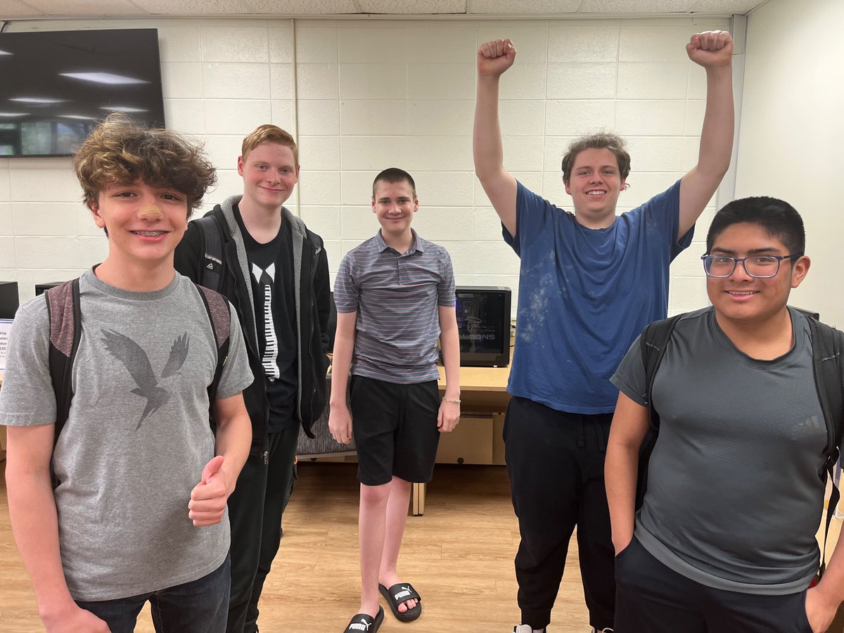 FalconEsportsWN's tweet image. Congratulations to our Falcons for winning the Spring @MinecraftCompMc Capture the Wool title following an undefeated season.  Ggs to NorthStar Academy and thank you CompMC for a great season