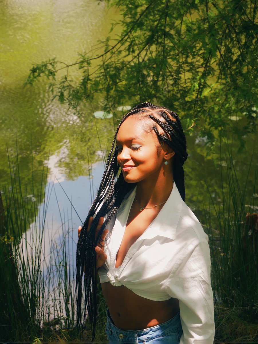 DoMonique Warren tweet media