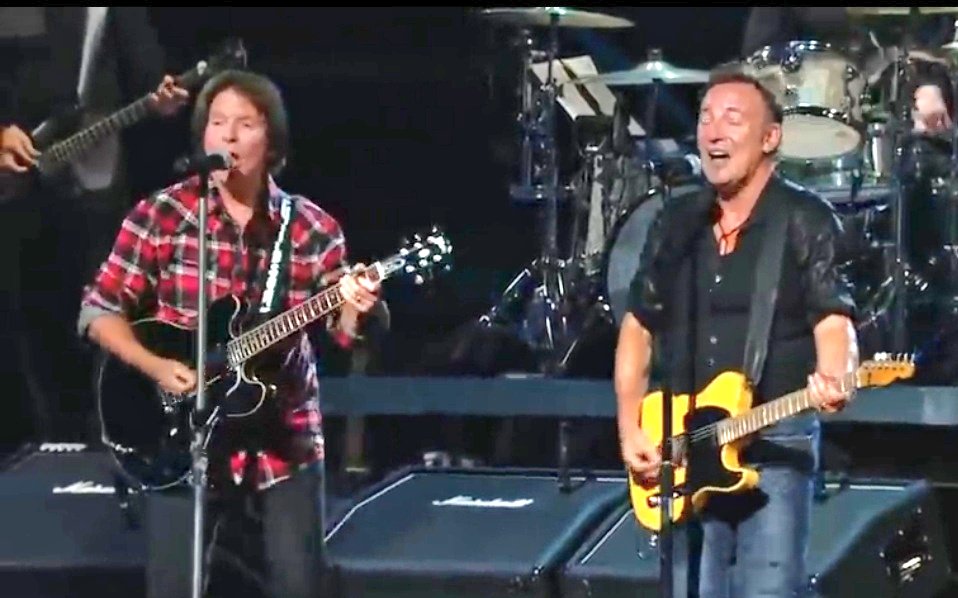 Pretty Woman
#JohnFogerty
#BruceSpringsteen

youtu.be/HDTcWqDCZi8