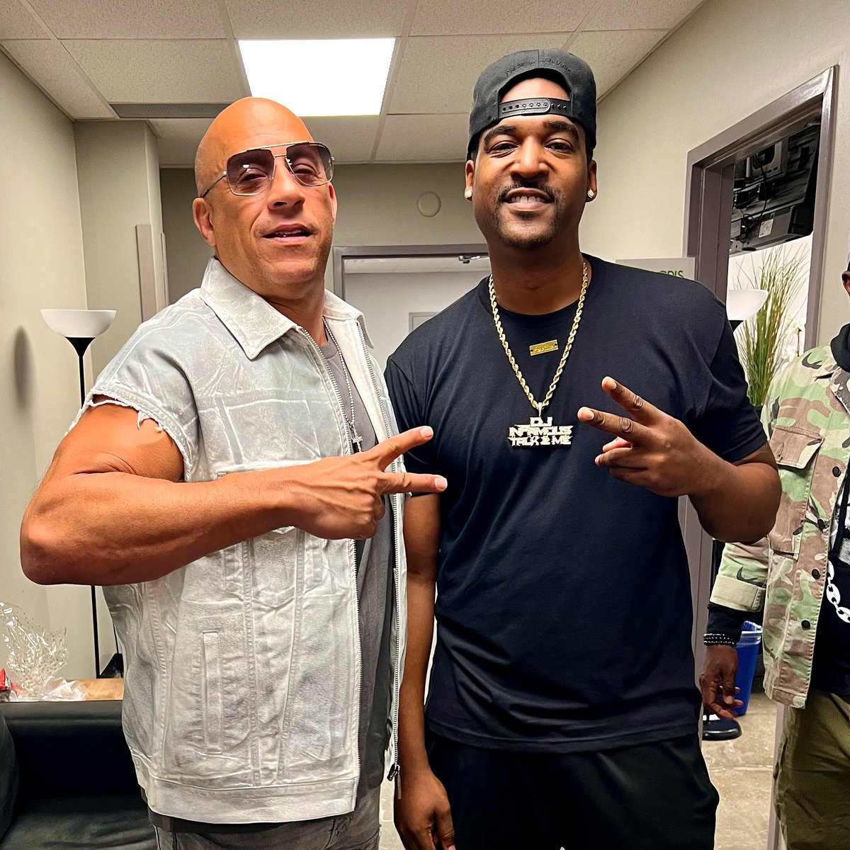 FAMILY <a href="/vindiesel/">Vin Diesel</a>