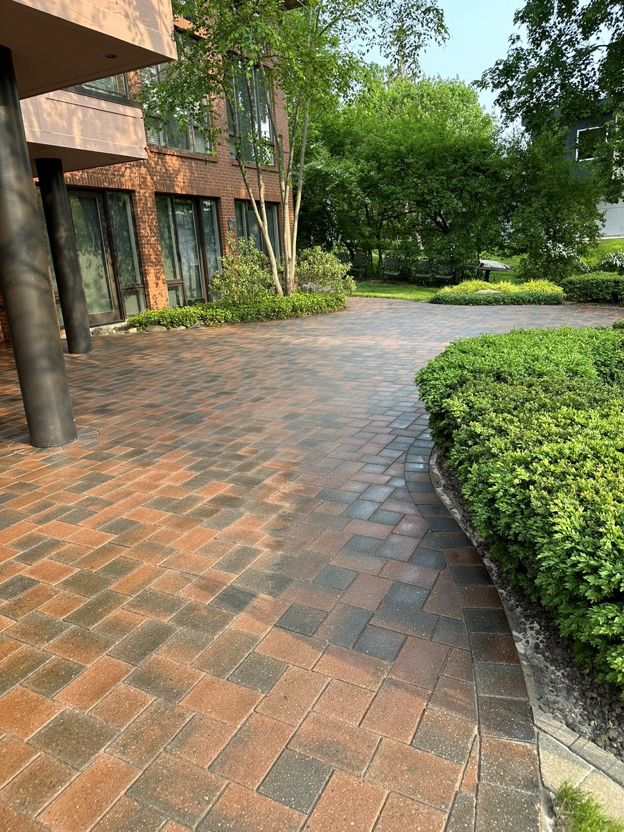 weretheguys's tweet image. #hardscape #brickpavers #1800brickpavers #weretheguys
