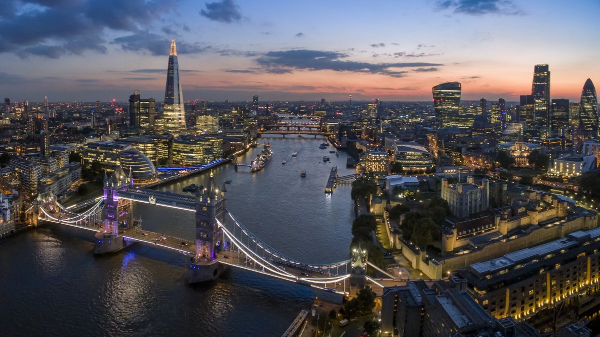 BlogueCCBlog's tweet image. Andrew Zimmern London: All Of The Restaurants Picked On Delicious Destinations

buff.ly/3MPKyVY

#food #foodie #foodblog #foodporn #travel #travelblog #travelblogger