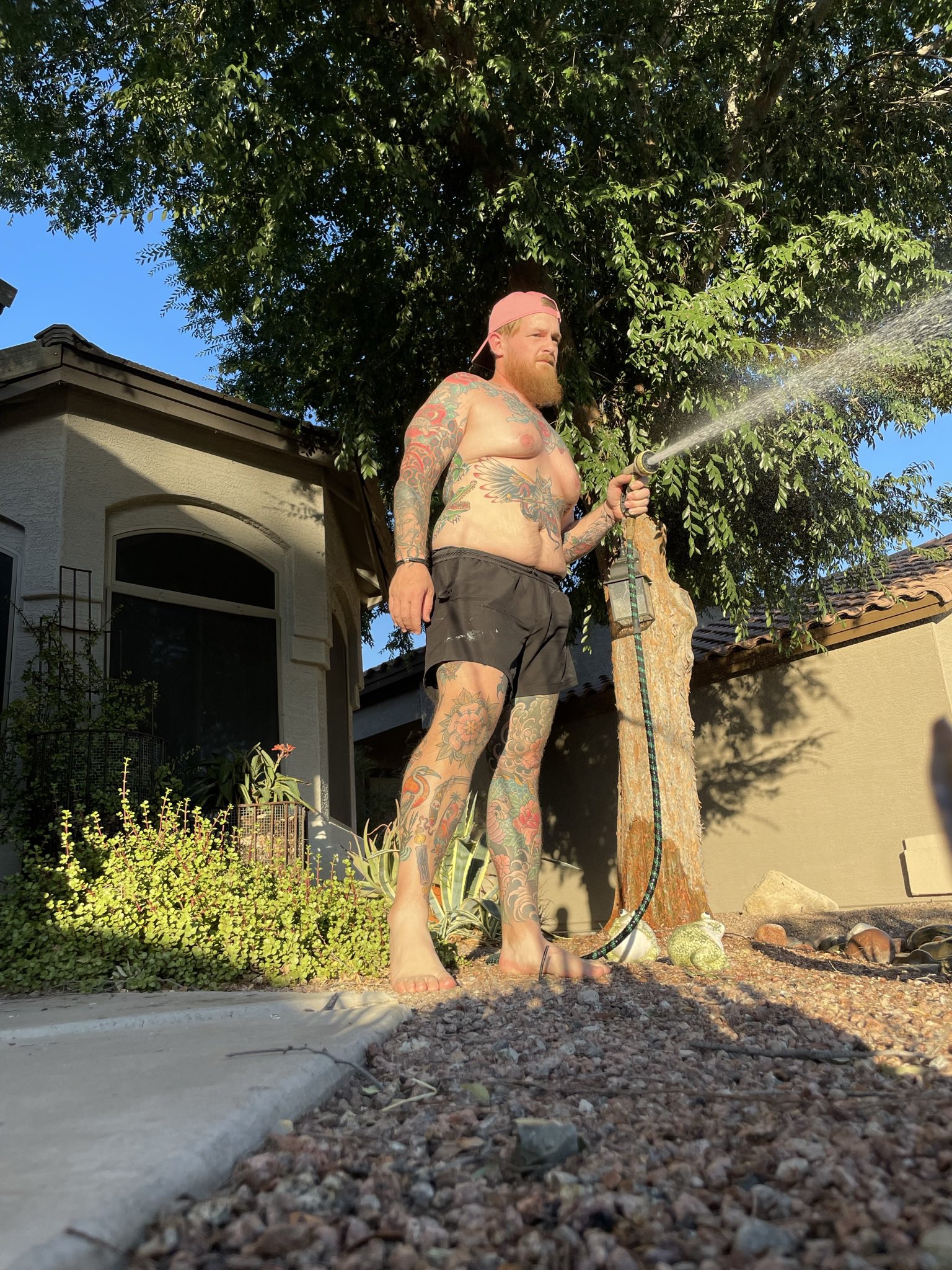 Gerald Bottoms on Twitter: "Just doing DILF stuff https://t.co/upInzh7ZXA" / Twitter