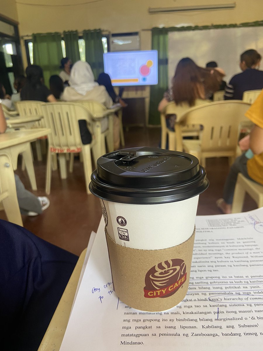 loidyypop's tweet photo. Panitikan at Araling Kultural #WednesdayClass ❤️ https://t.co/aQh8L1Wnyf
