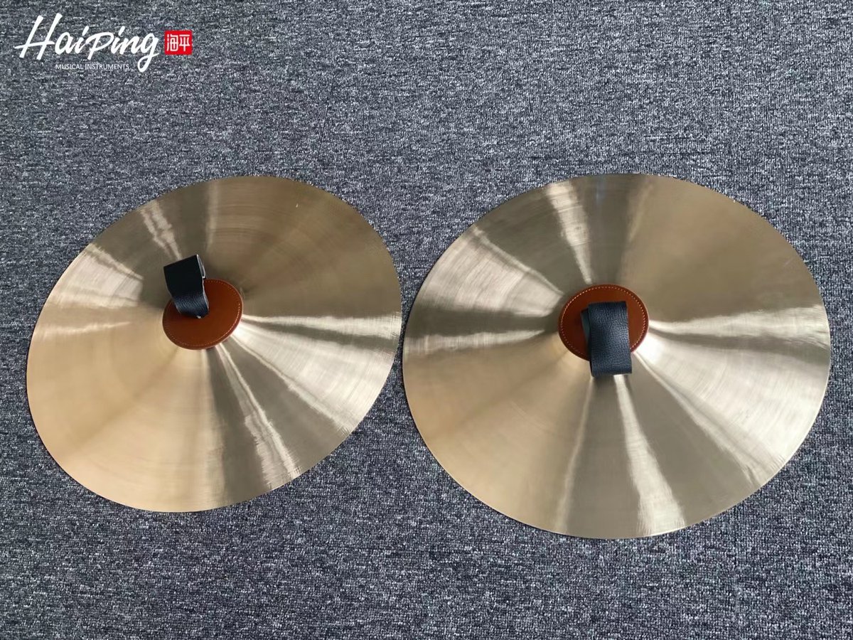 HaipingCymbals's tweet photo. 它的名字叫“军镲”#haipingcymbals #drumkit #jazzdrums #drummer #percussion #musicfestival #wuhancymbals #madeinchina #livehouse #livemusic #band #海平镲片 #海平乐器 #打击乐 https://t.co/zpF0HyBJUa