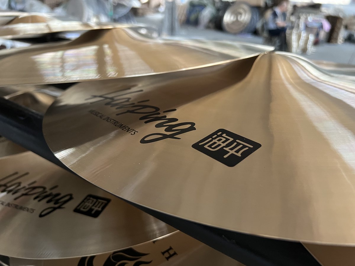 HaipingCymbals's tweet photo. 它的名字叫“军镲”#haipingcymbals #drumkit #jazzdrums #drummer #percussion #musicfestival #wuhancymbals #madeinchina #livehouse #livemusic #band #海平镲片 #海平乐器 #打击乐 https://t.co/zpF0HyBJUa