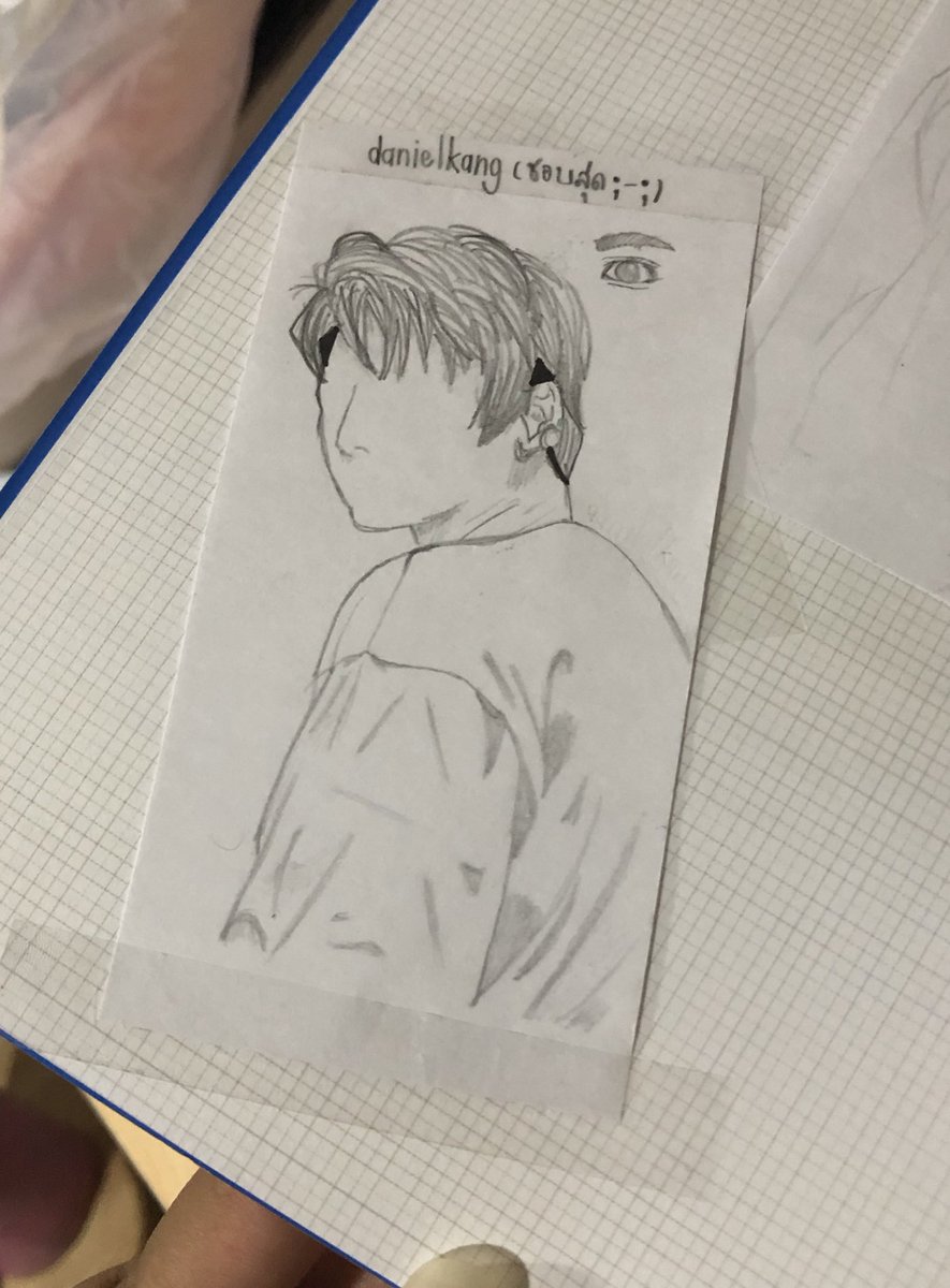 CTXZ99's tweet image. อันแรกคือสวยแบบงงๆแต่ตา ปากไม่สามารถ
ส่วนอั่ยคัตคือครั้งแรกที่วาดลงกระเป๋าผ้าแล้วแบบสิ่งที่ร่างไปไม่ได้ช่วยอะไรเลย5555555555555