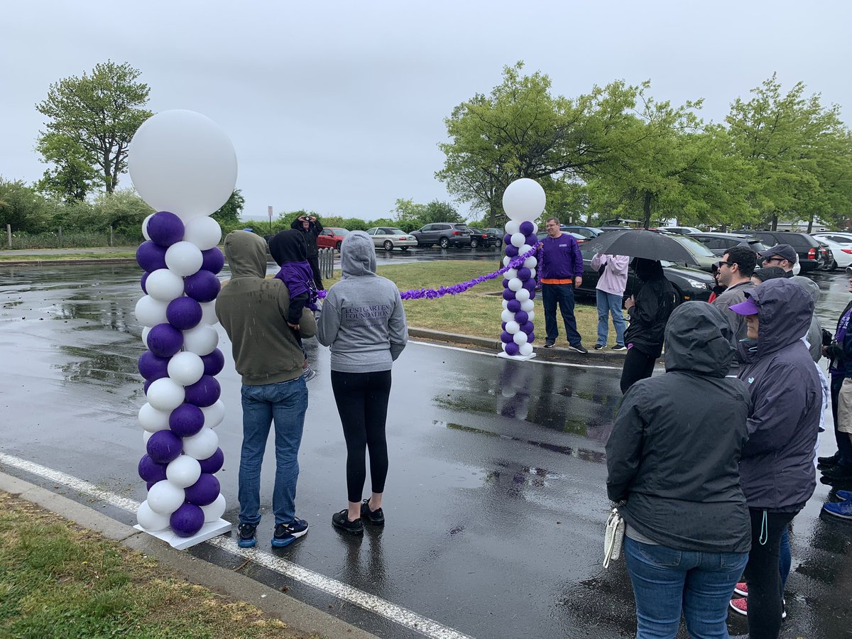 Muzumdar Lab (@muzumdarlab) on Twitter photo Rain couldn’t keep us from the <a href="/lustgartenfdn/">Lustgarten Foundation</a> Milford Walk for #PancreaticCancer Research. Proud to represent <a href="/YaleCancer/">Yale Cancer Center</a> <a href="/SmilowCancer/">Smilow Cancer Hospital</a> <a href="/YaleGICancers/">Center for Gastrointestinal Cancers</a> Pancreatic Cancer Collaborative #YalePaCC. Thanks to the Varga family for organizing and <a href="/PamelaKunzMD/">Pamela Kunz, MD, FASCO</a> for inspiring the walkers! Rain couldn’t keep us from the <a href="/lustgartenfdn/">Lustgarten Foundation</a> Milford Walk for #PancreaticCancer Research. Proud to represent <a href="/YaleCancer/">Yale Cancer Center</a> <a href="/SmilowCancer/">Smilow Cancer Hospital</a> <a href="/YaleGICancers/">Center for Gastrointestinal Cancers</a> Pancreatic Cancer Collaborative #YalePaCC. Thanks to the Varga family for organizing and <a href="/PamelaKunzMD/">Pamela Kunz, MD, FASCO</a> for inspiring the walkers!