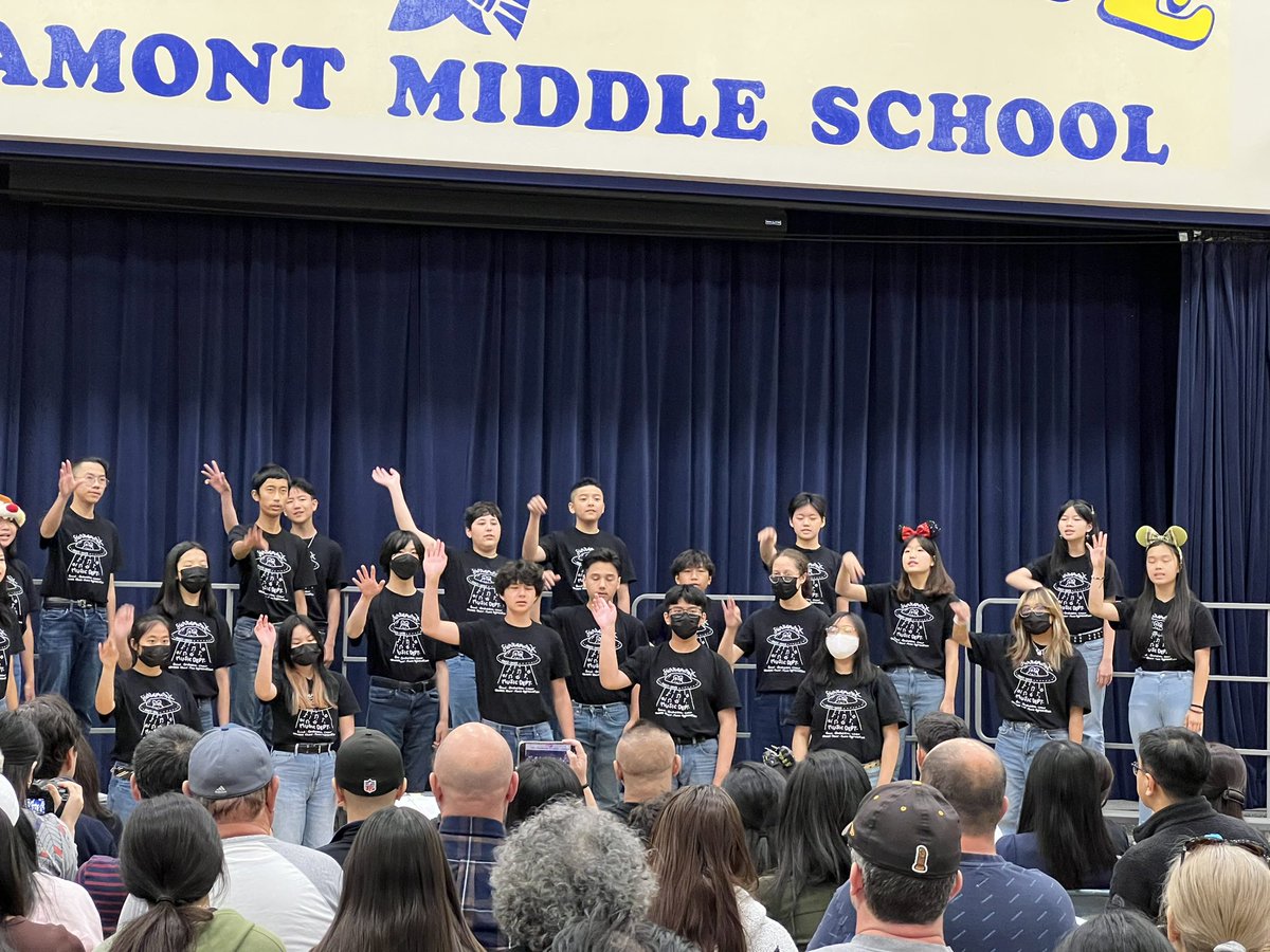 Sierramont Choirs singing and playing their favorite Disney songs at our Pops Concert. #SpartanPride #BUSDPride #VAPA #DisneyHits