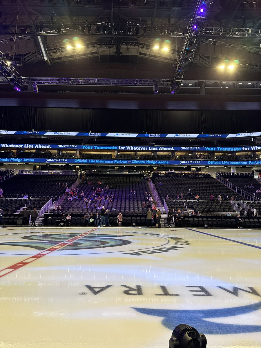 satsuki_n_55's tweet image. 今日はシアトル

#StarsOnIce #ClimatePledgeArena