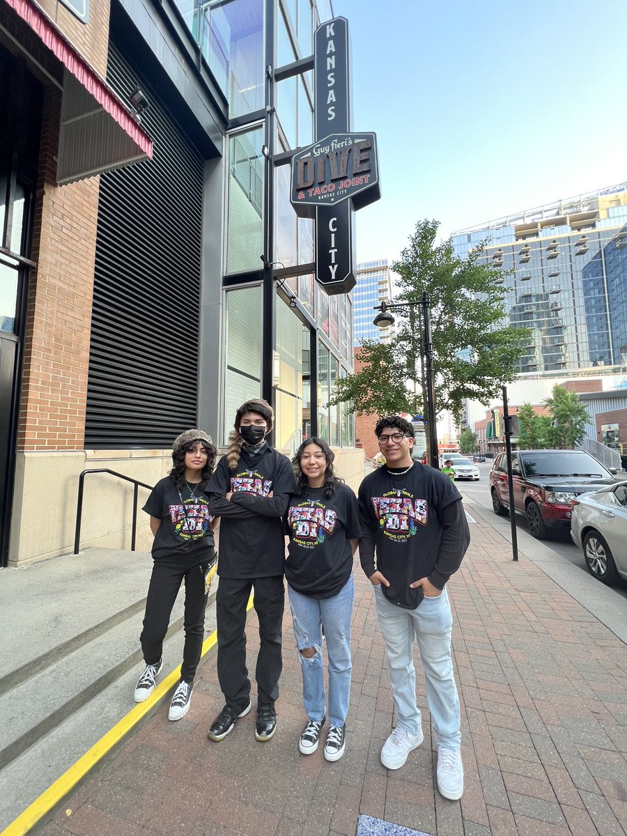 One last dinner together  before heading back home. Thank you ADK Texas Gamma Pi! <a href="/EvaQuezada5/">Eva Quezada</a> #TeamSISD <a href="/Socorro_HS1/">Ignacio Estorga, Ed.D</a> #Globals2023 <a href="/EMartell_SHS/">Ector Martell</a>