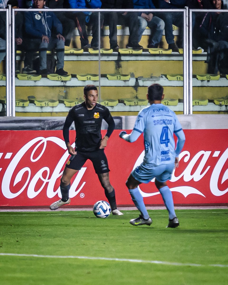 BarcelonaSC's tweet photo. Min. 90 se adicionan 5 minutos
#BOLvsBSC 0-0
#ConmebolLibertadores https://t.co/2BCGzOeHH7