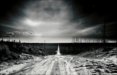 MyVintageSoul's tweet photo. @RealisticPoetry Another one I wrote & published on "Between The Shadows" - 'The Dust' a poem about dystopia.....
https://t.co/6rCoyORRUc
#poetry #poets #femalepoets #blog #blogging #bloggers #writers https://t.co/i4nEKVAW0l