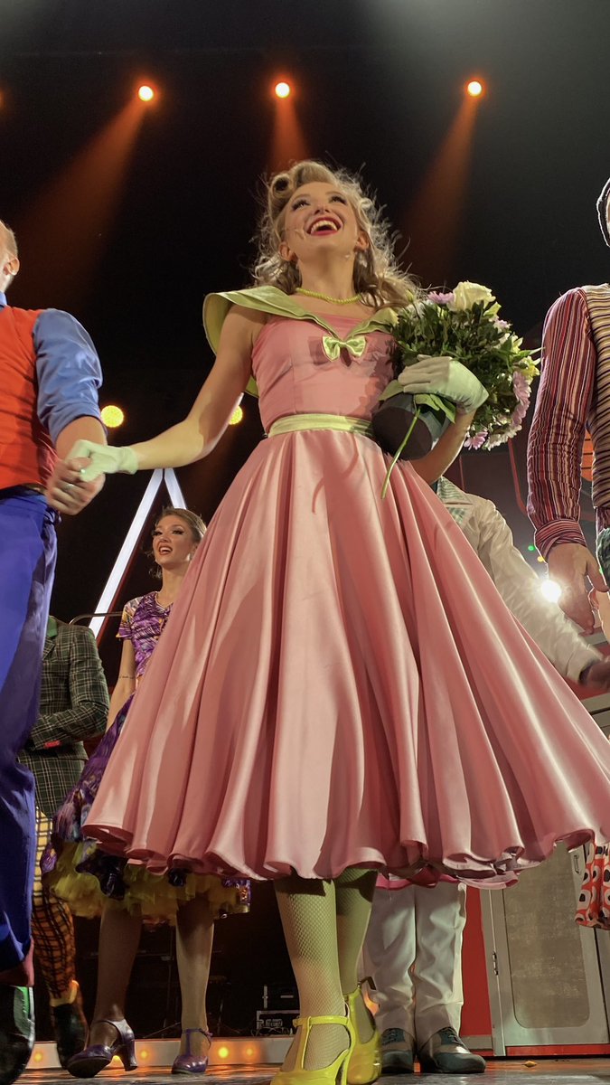 ну вы посмотрите на неё 🥹 я буду драться за дусю