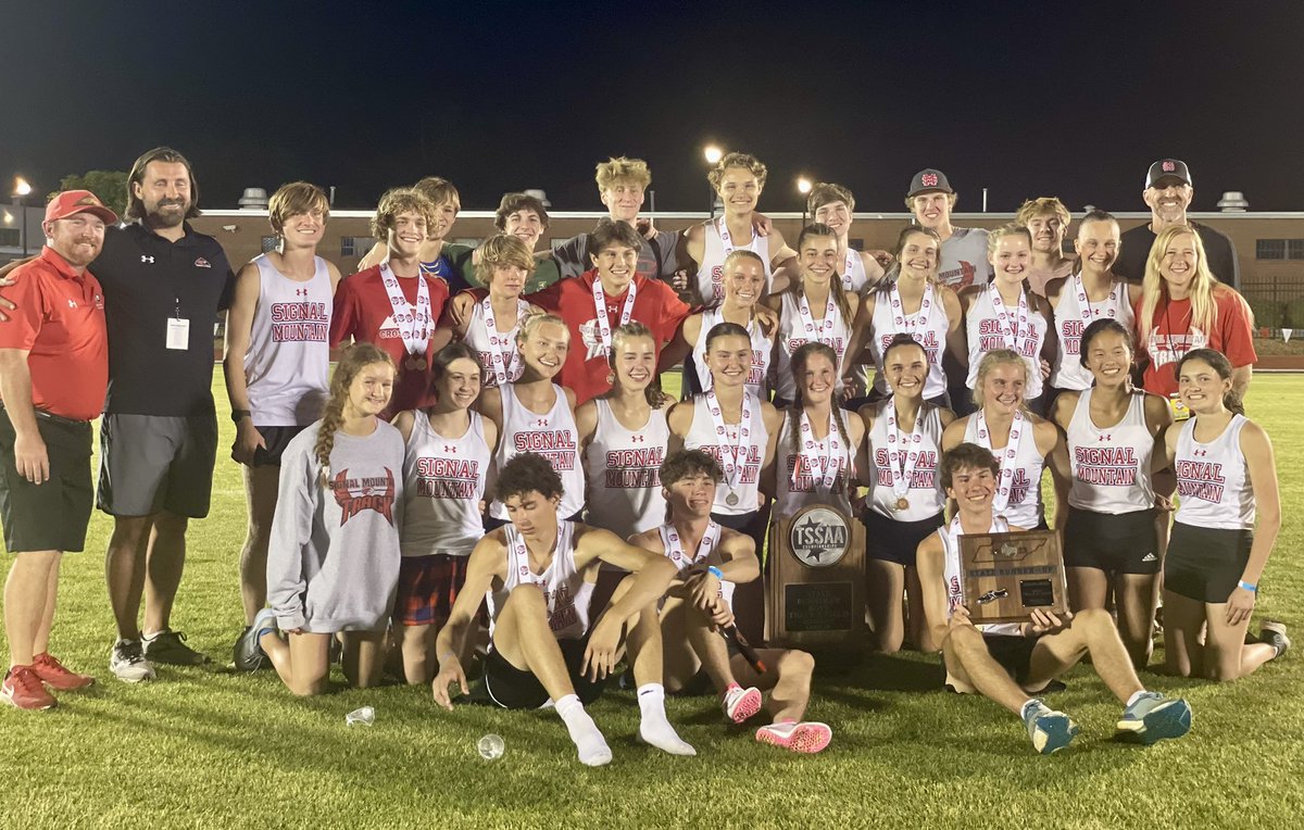 SMMHSEagles's tweet photo. Congrats to our BOYS team as State Runner-Up and our GIRLS team for a 3rd place finish at the #TSSAA Track and Field Championships! ❤️🦅🖤 #SMMHSsoars  #SpringFling2023 @tnmilesplit https://t.co/bWhKzK24ha