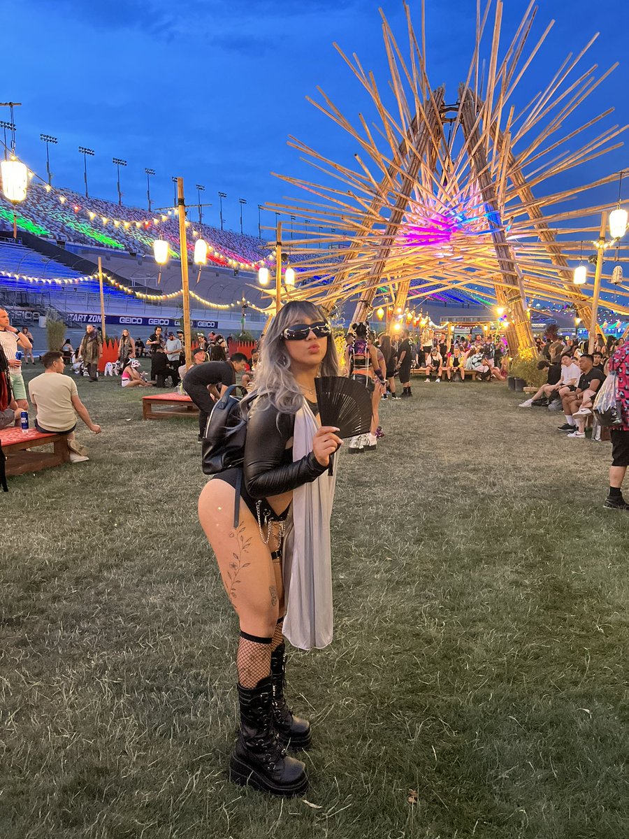 Day 2 🖤✨