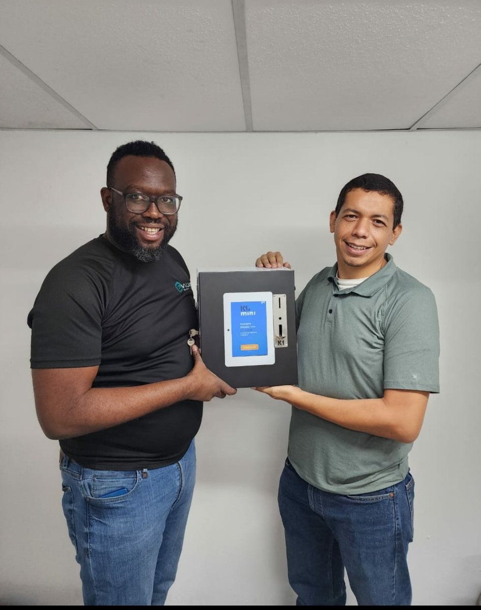 K1 Technology (@k1elsalvador) on Twitter photo 🥳 Celebrating our company's 1st birthday 🎂, and the fact that we are now present in 10 countries around the world with #Bitcoin technology made in El Salvador 🇸🇻
Thank you <a href="/Evulusoficial/">Evulusoficial</a> for bringing the #K1Mini to the D.R. 🇩🇴 🥳 Celebrating our company's 1st birthday 🎂, and the fact that we are now present in 10 countries around the world with #Bitcoin technology made in El Salvador 🇸🇻
Thank you <a href="/Evulusoficial/">Evulusoficial</a> for bringing the #K1Mini to the D.R. 🇩🇴